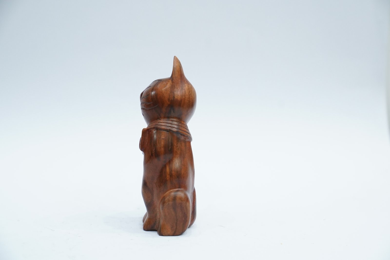 Adorable Wooden Kitten Set for Decoration - Image 2