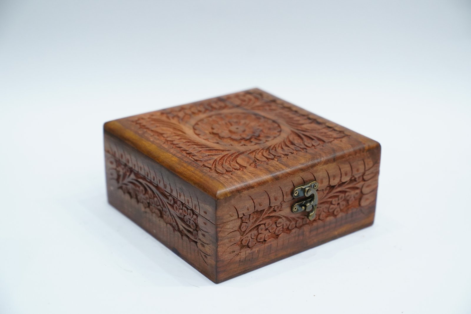 Elegant Wooden Box – Crafted for Style and Purpose
