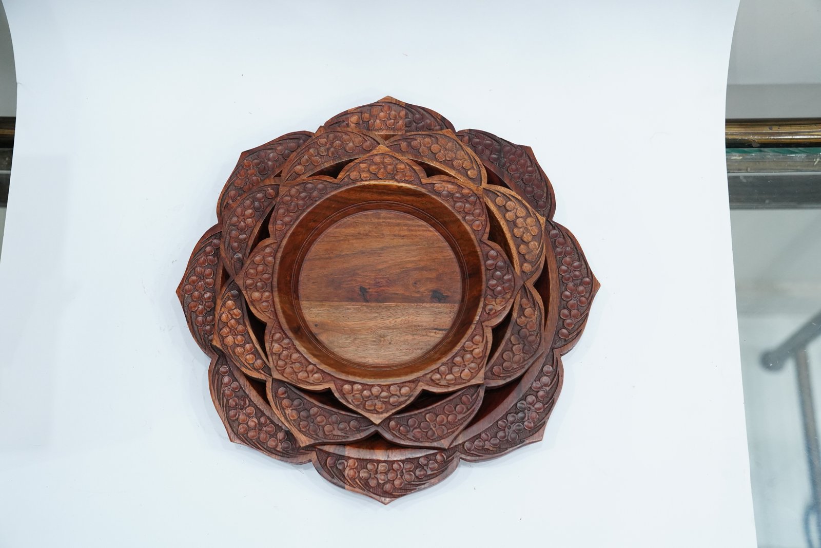 Stylish Wooden Tray Set – A Touch of Elegance for Every Occasion
