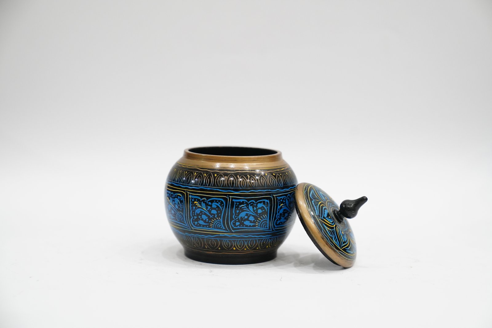 Naqshi Art Candy Jar – A Blend of Tradition and Elegance - Image 10
