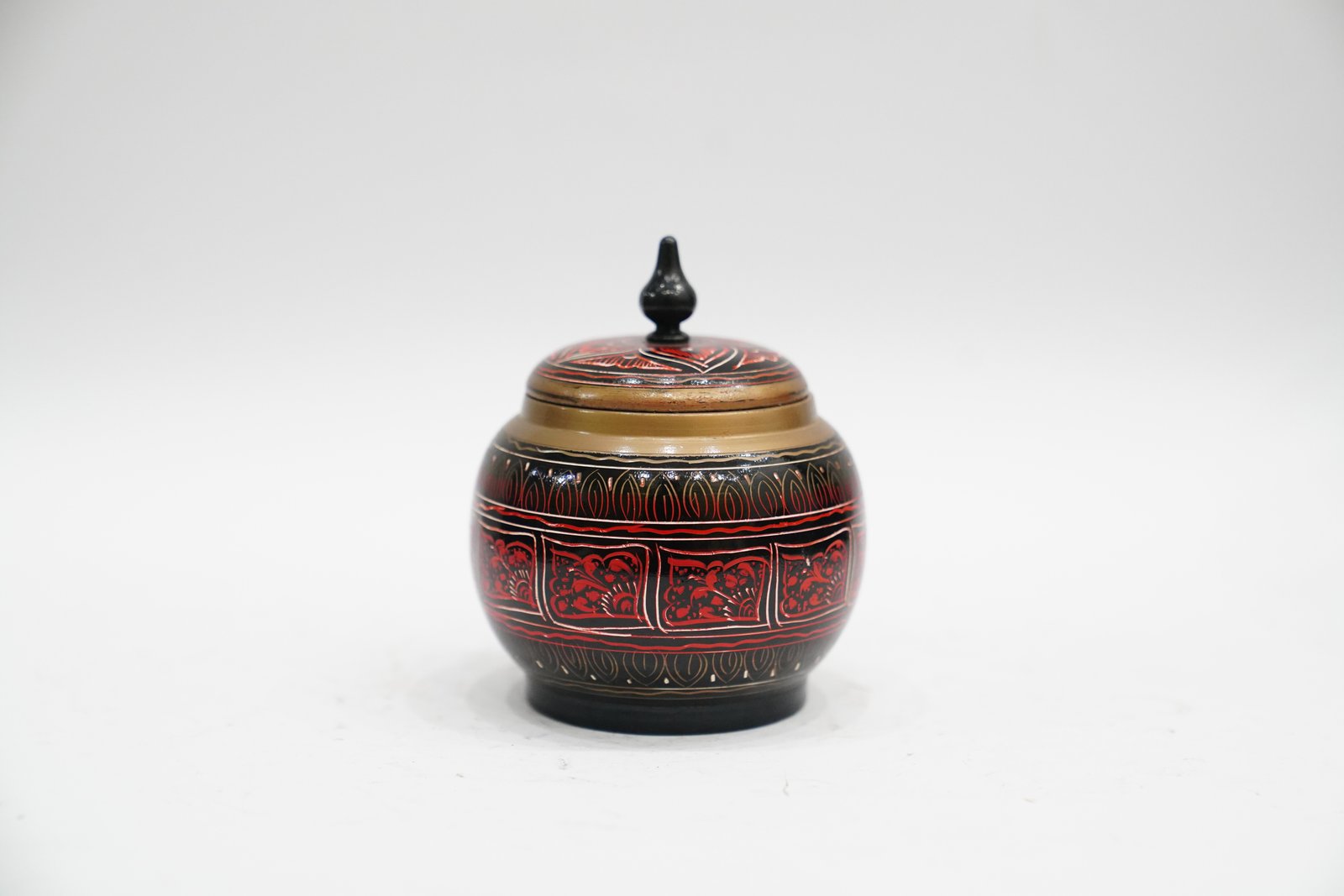 Naqshi Art Candy Jar – A Blend of Tradition and Elegance - Image 7